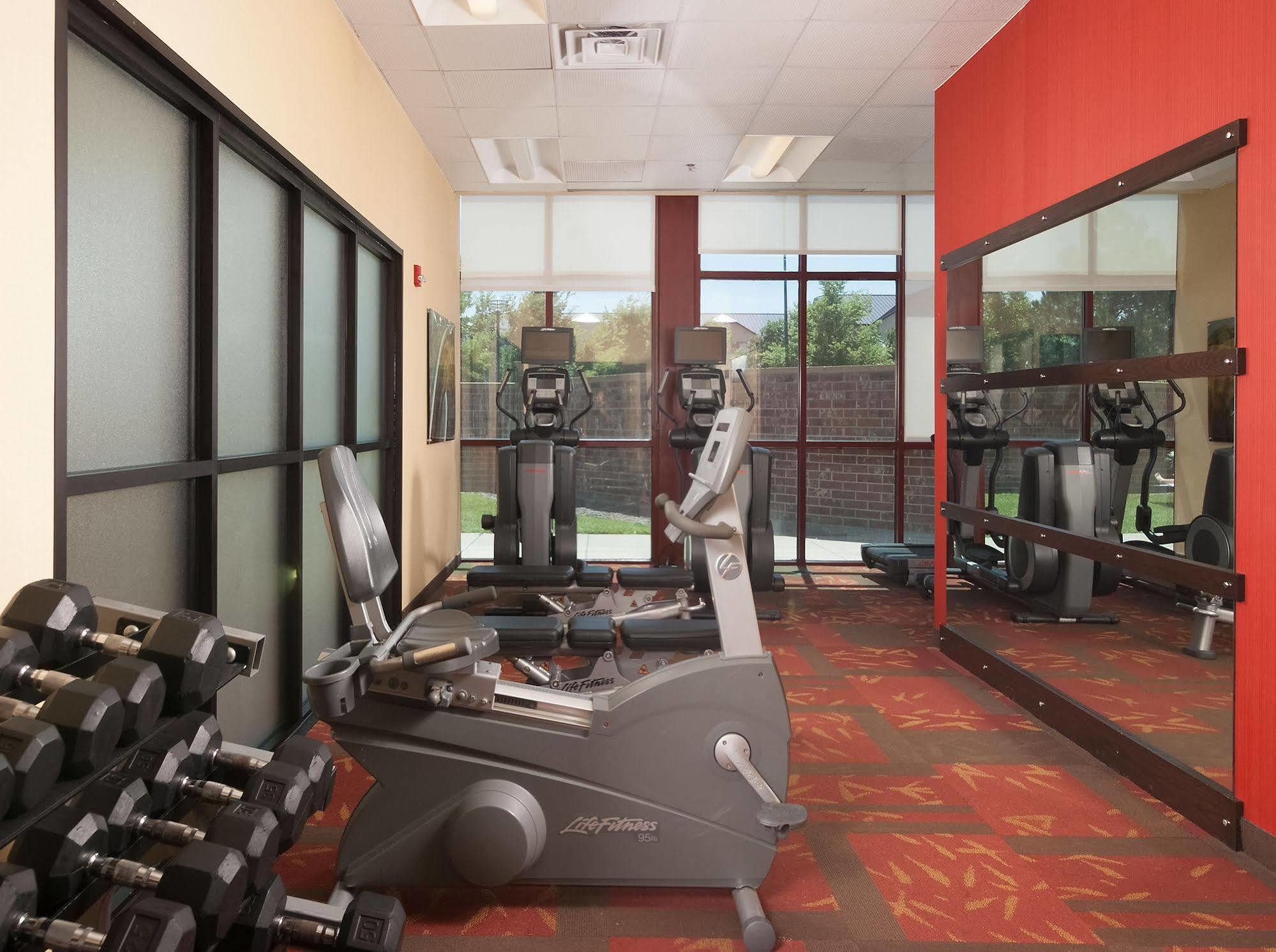 Courtyard By Marriott Denver Airport Exterior foto
